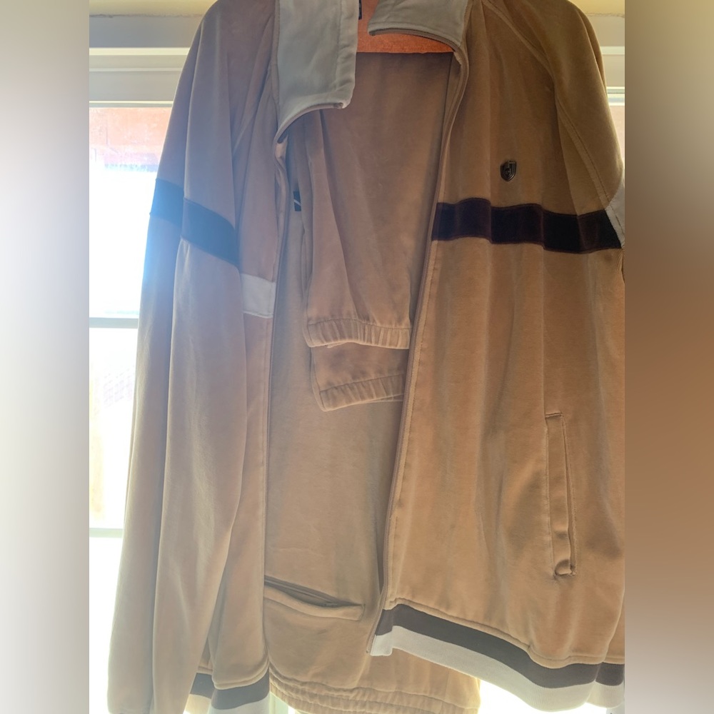 Men's Beige suede Phat Farm jogger, 2xl, gently used. Always dry cleaned.